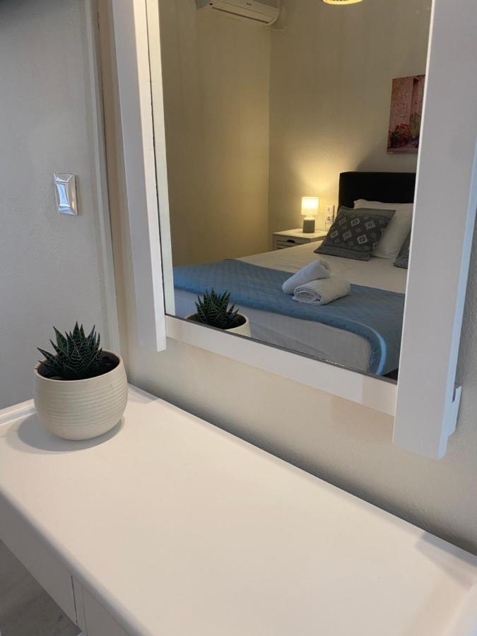 Libera Private Rooms Parga Exterior photo