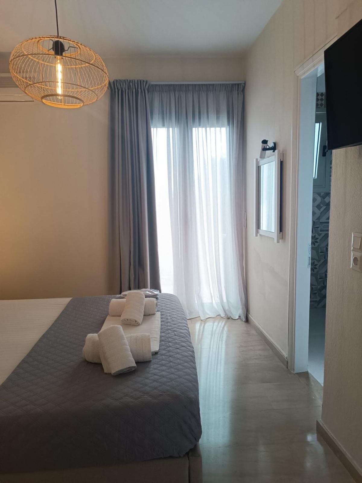 Libera Private Rooms Parga Exterior photo
